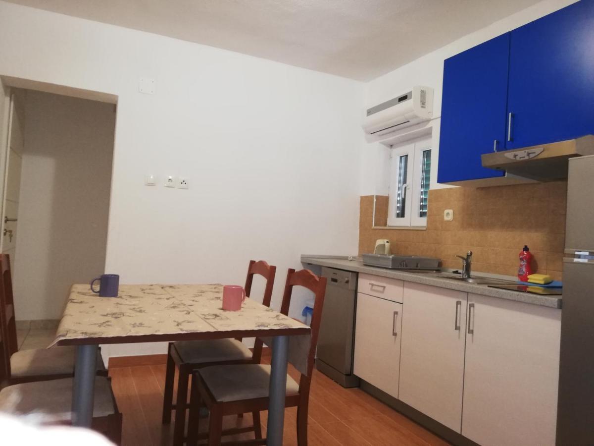 Mitan Apartman Тучепи Екстер'єр фото