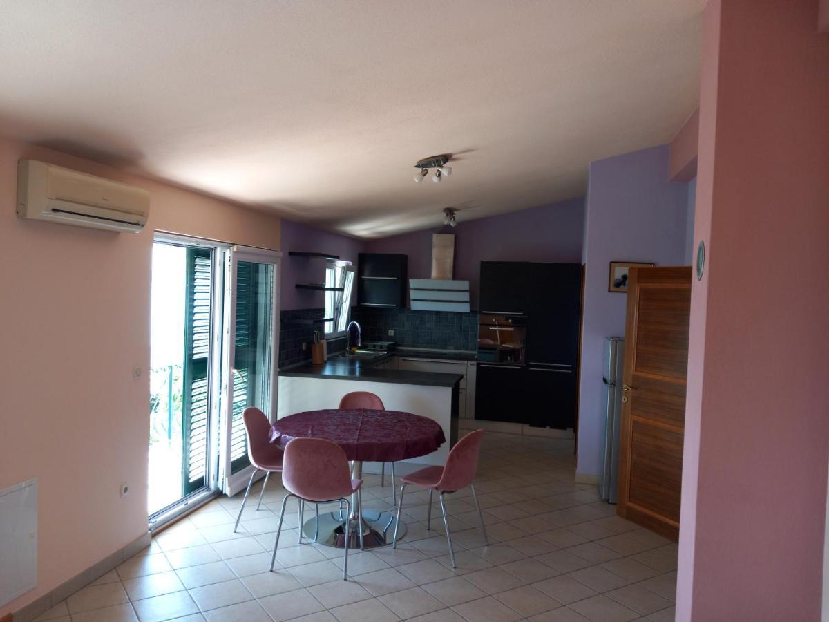 Mitan Apartman Тучепи Екстер'єр фото