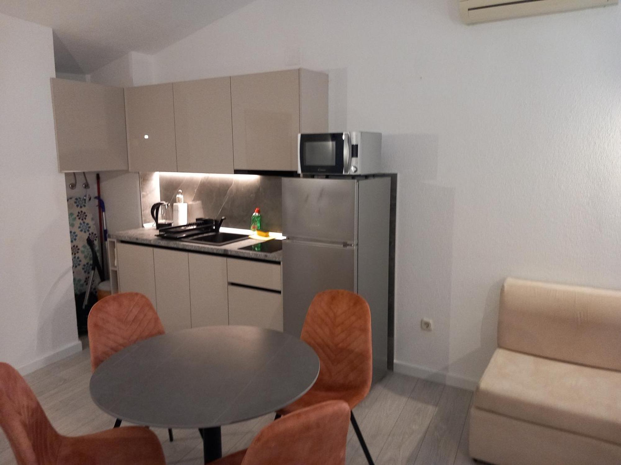 Mitan Apartman Тучепи Екстер'єр фото