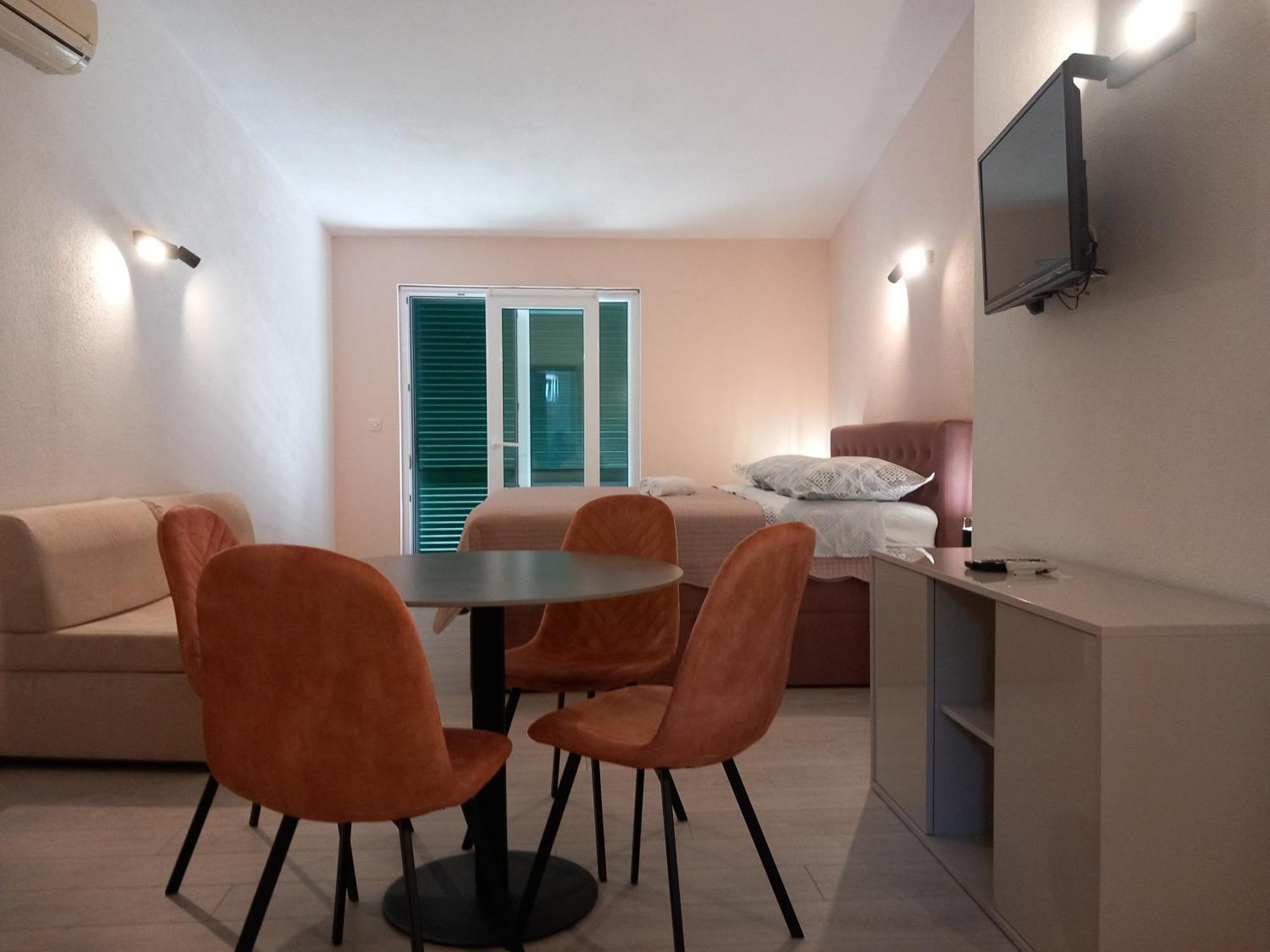 Mitan Apartman Тучепи Екстер'єр фото