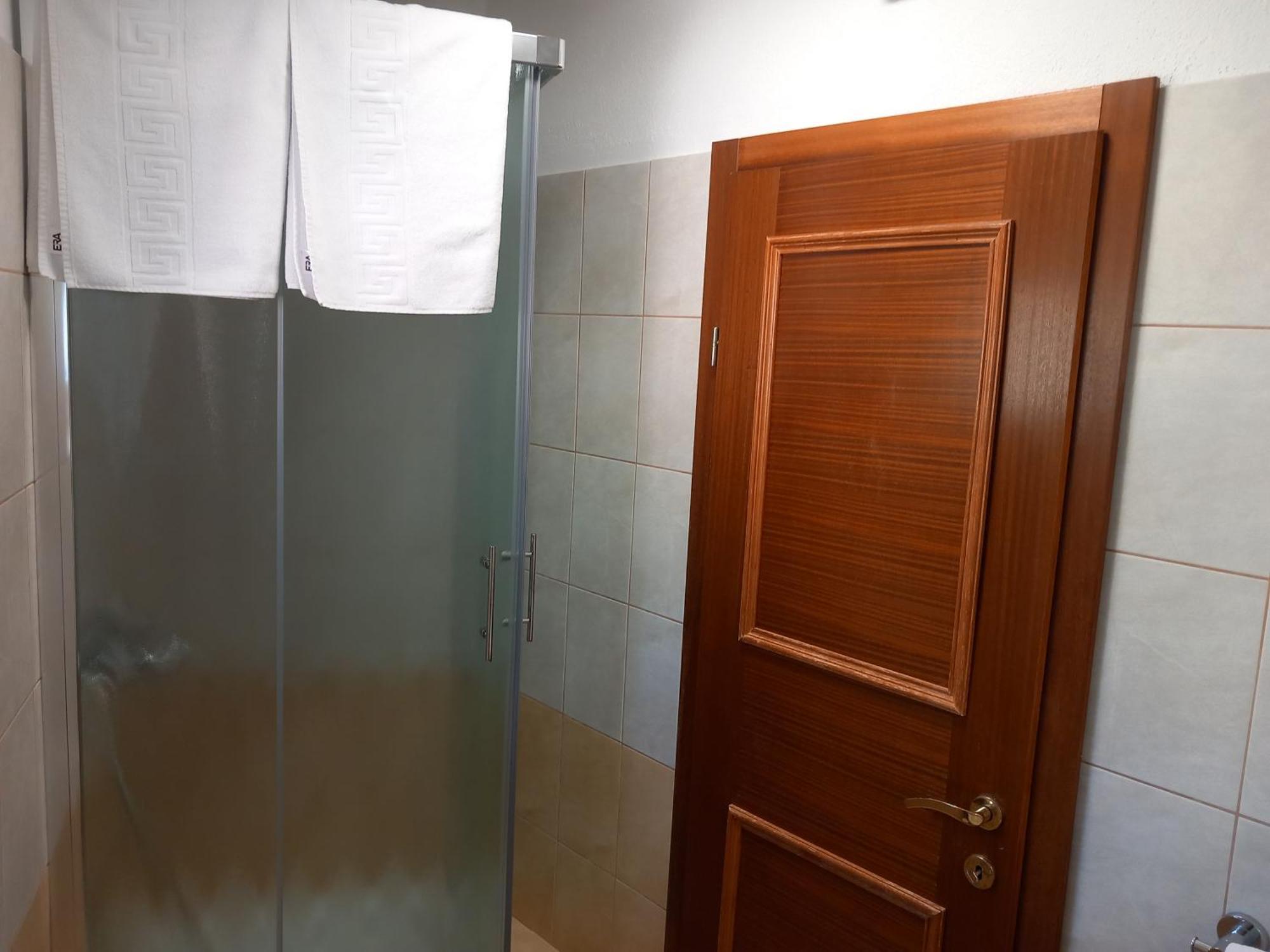 Mitan Apartman Тучепи Номер фото